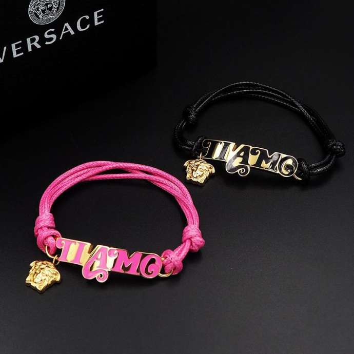 Picture of Versace Bracelet _SKUVersacebracelet07cly10016667